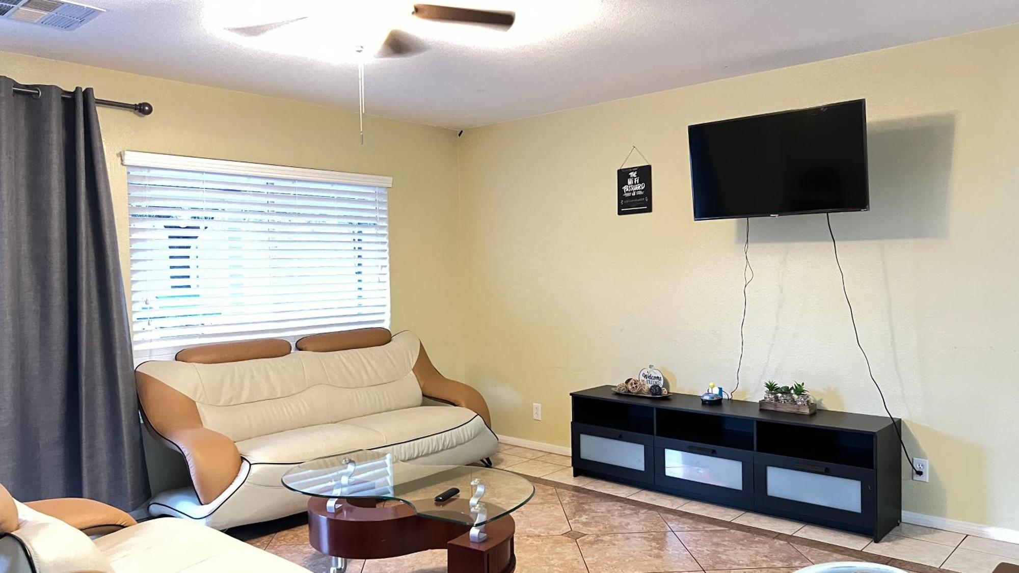 Grant'S Family Home, Sleeps 16 Guests 라스베이거스 외부 사진